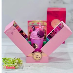 عطر ادوپرفیوم زنانه یام یام حجم ۱۰۰ میلی‌لیتر رایحه گرم و شیرین شرکت اماراتی آرماف هاردباکس