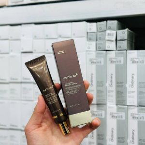 سرم جوانساز رتینول مدی کیوب مدل DEEP VITA A حجم 30 میل