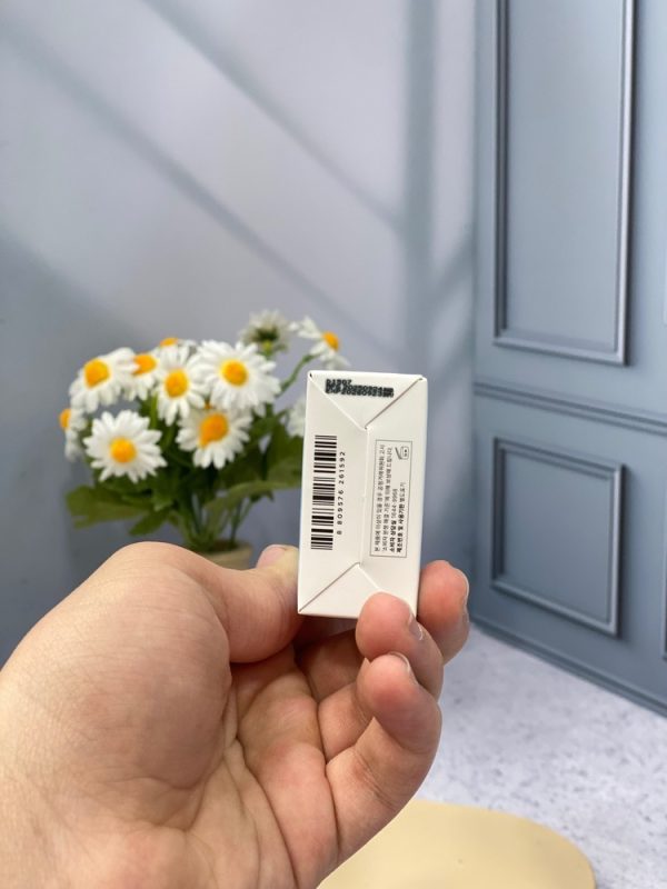 ضد آفتاب سنتلا مدل Skin1004 SPF 50 حجم ۵۰ میل - تصویر 3
