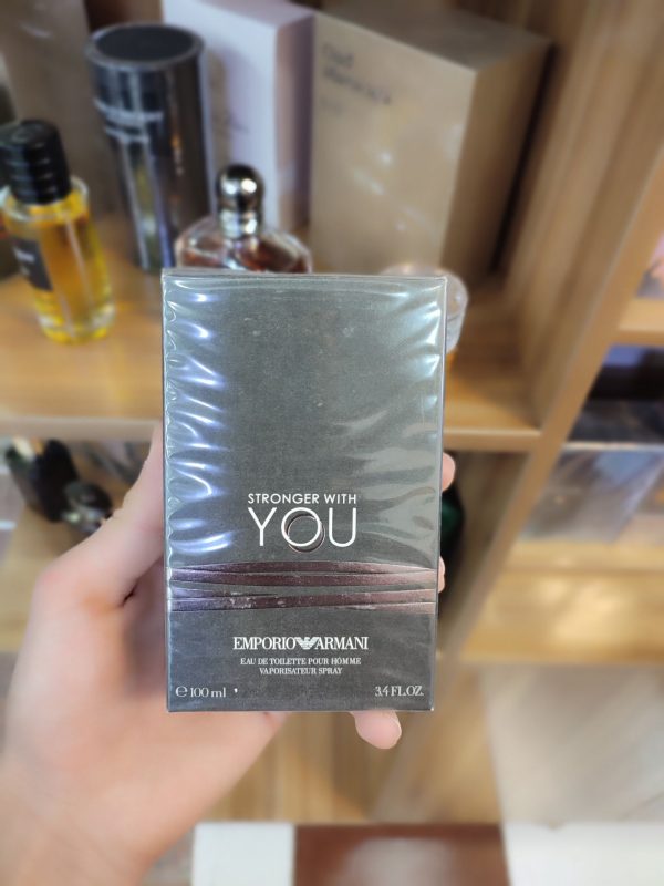 ادو تویلت مردانه جورجیو آرمانی مدل Stronger With You حجم 100 میلی لیتر - تصویر 2