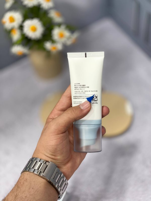 ضدآفتاب سنتلا آبی اسکین 1004 (SKIN1004 Madagascar Centella Hyalu-Cica Water-Fit Sun Serum SPF50+ PA++++) هولوگرام حرارتی اصلی - تصویر 3