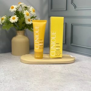 ضدآفتاب ضدچروک سولاراسمارت کلی نییک SPF40 حجم 40 میل